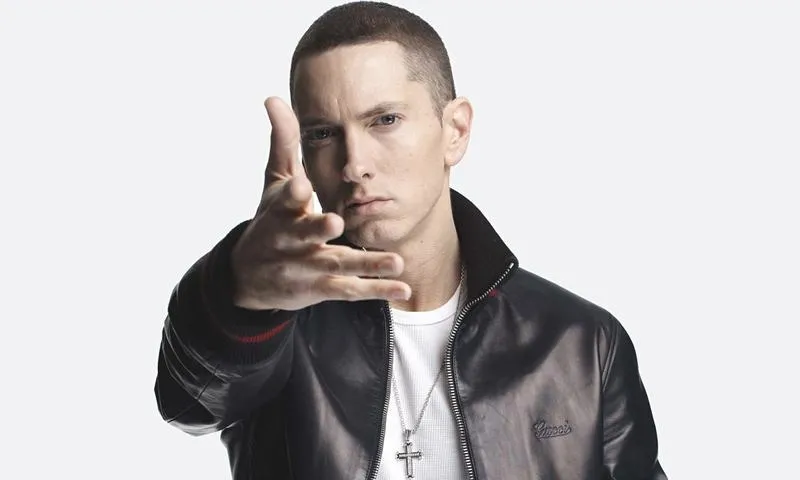 Eminem i Polska: Co naprawdę myśli o naszym kraju?