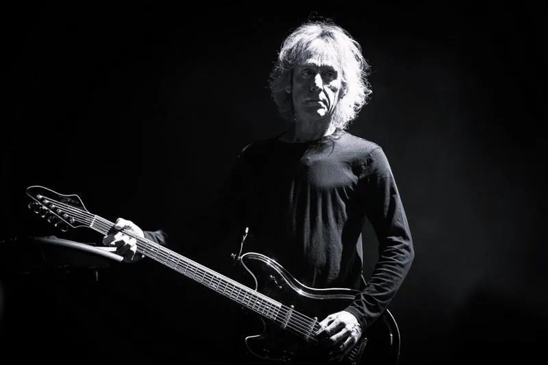 Regulacja gitary elektrycznej